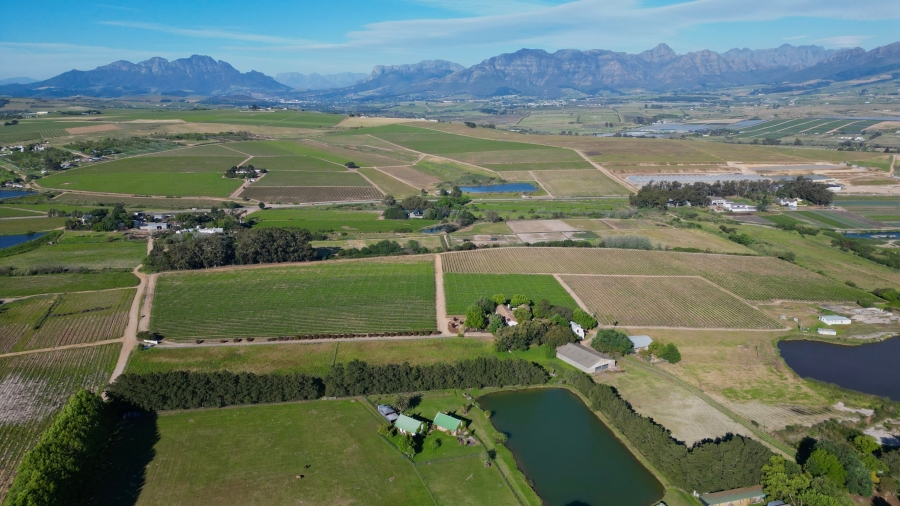 Commercial Property for Sale in Stellenbosch Farms Western Cape